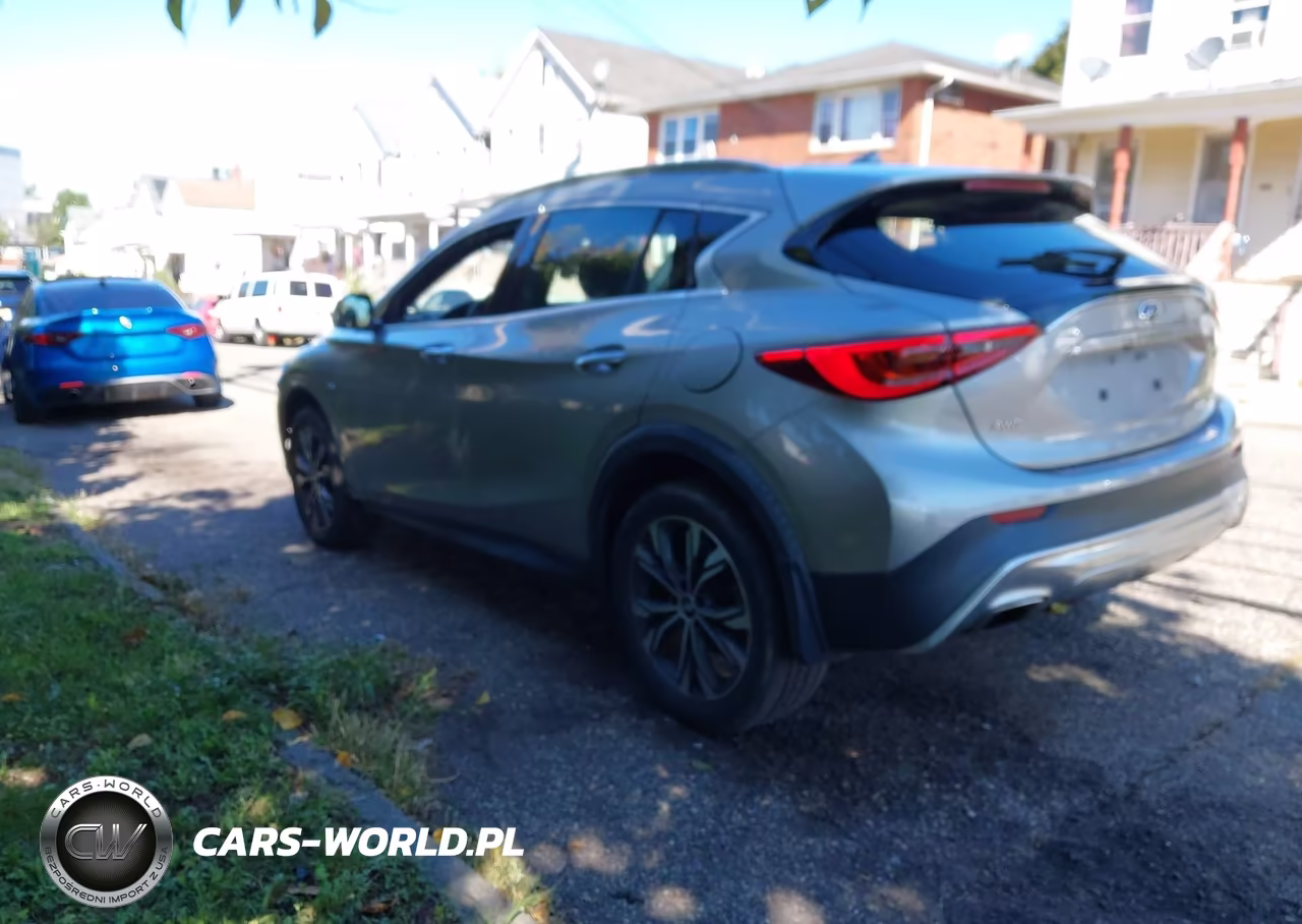 2017 Infiniti Qx30 Premium VIN:SJKCH5CR0HA029725 - 3