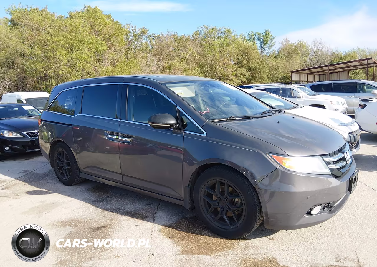2015 Honda Odyssey Touring-Touring Elite VIN:5FNRL5H93FB038167 - 13