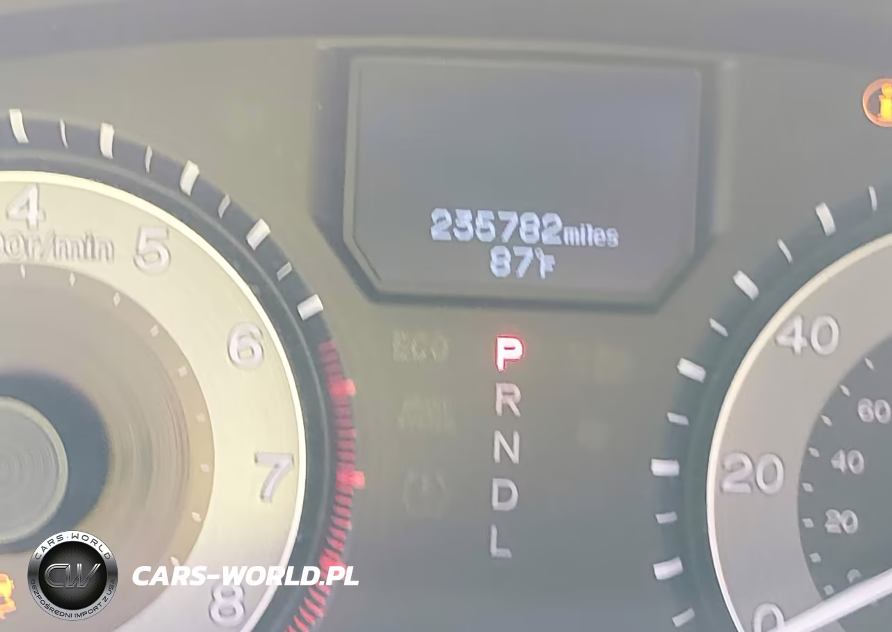 2015 Honda Odyssey Touring-Touring Elite VIN:5FNRL5H93FB038167 - 15