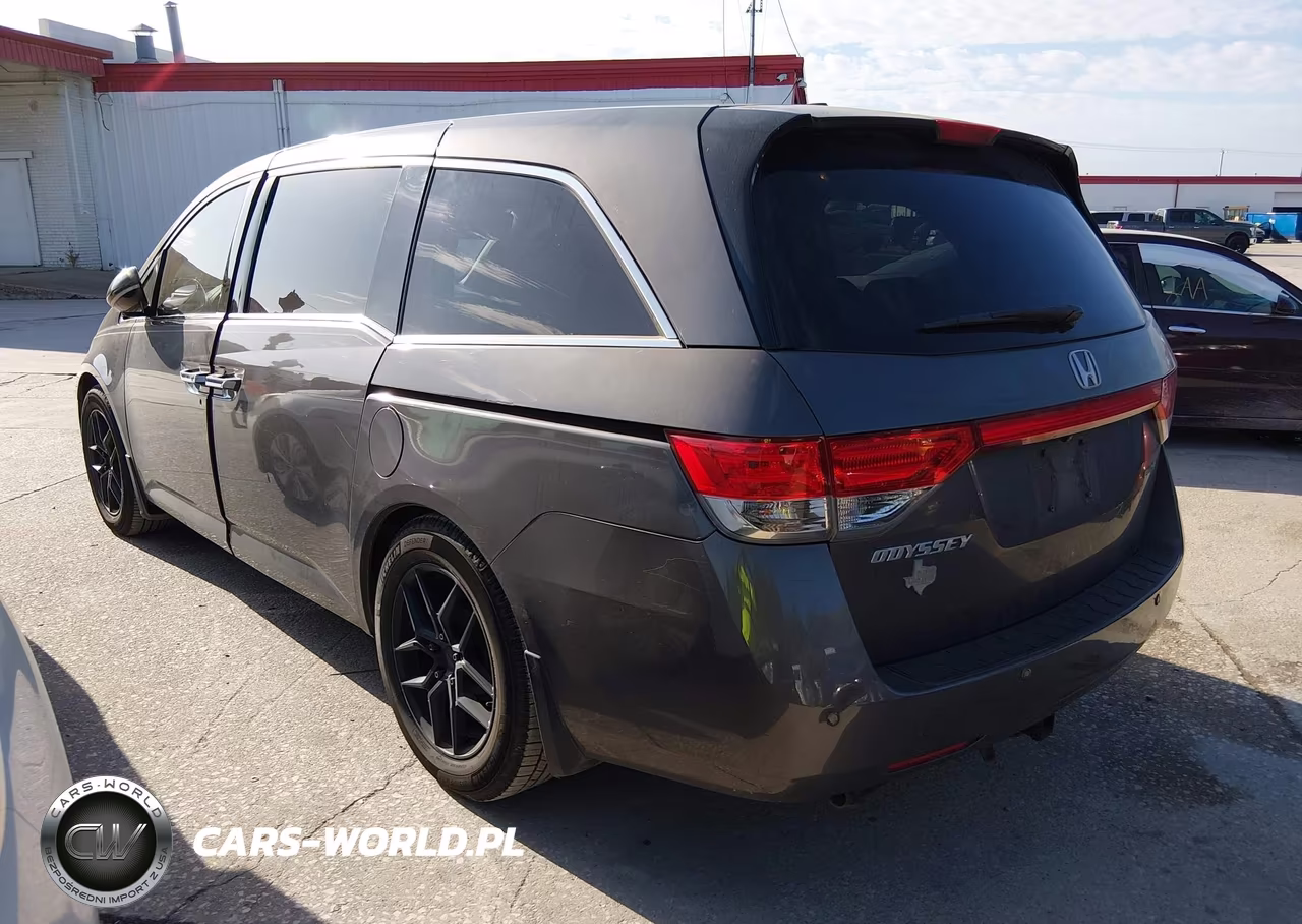 2015 Honda Odyssey Touring-Touring Elite VIN:5FNRL5H93FB038167 - 3