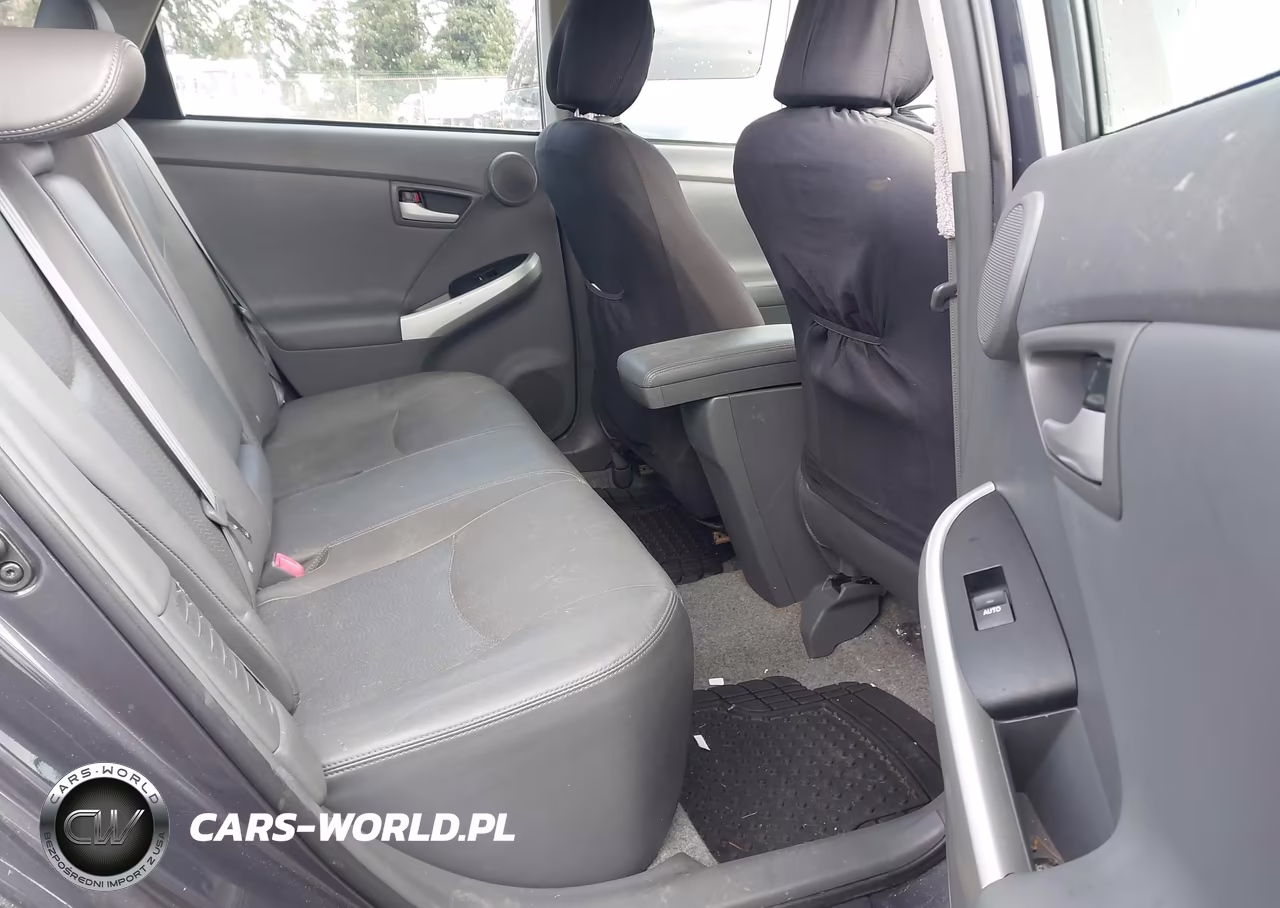 2010 Toyota Prius V VIN:JTDKN3DUXA0020119 - 8