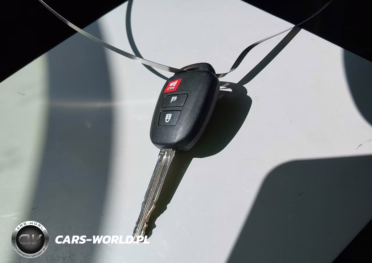 2018 Toyota Rav4 Le VIN:JTMBFREV7JD225607 - 11