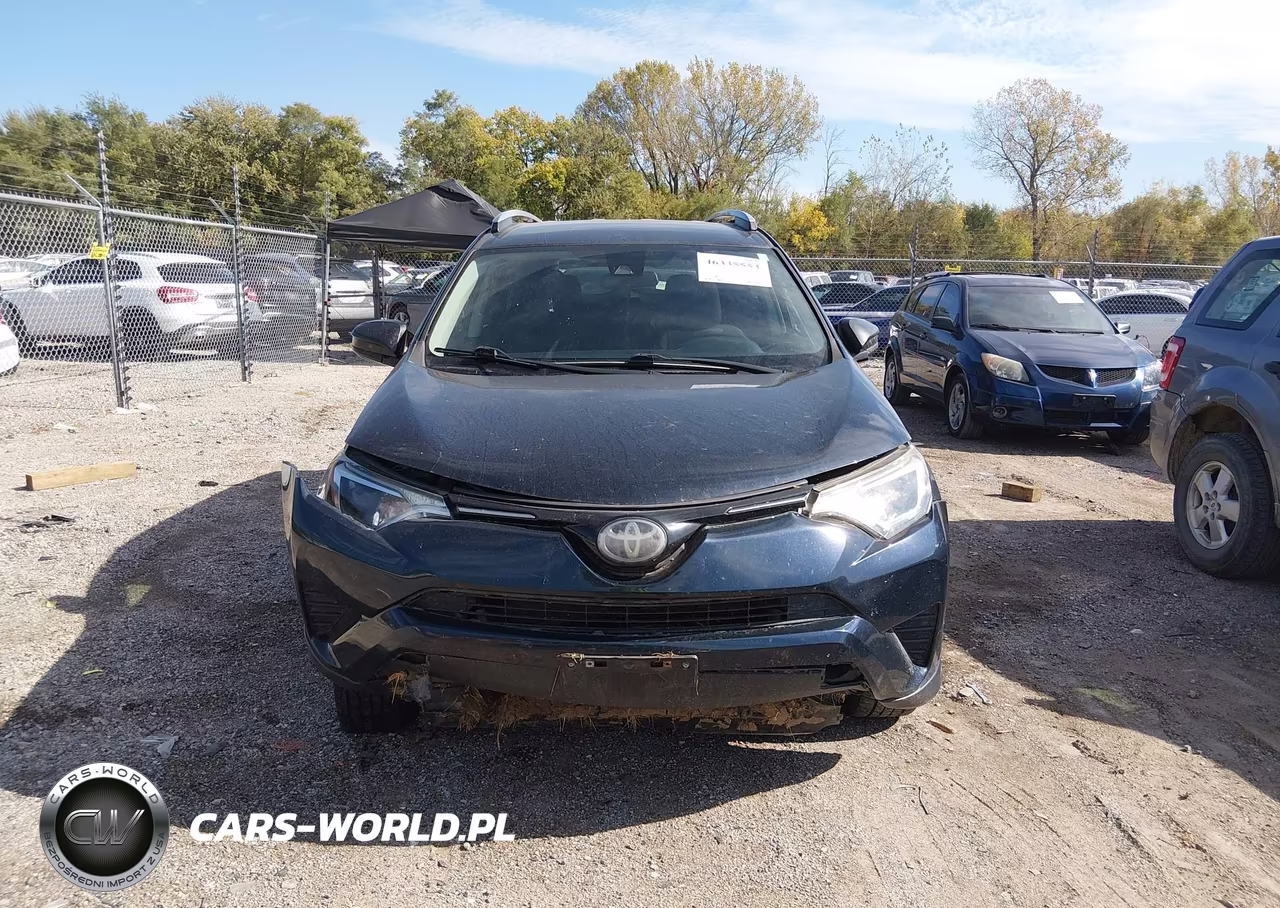 2018 Toyota Rav4 Le VIN:JTMBFREV7JD225607 - 12
