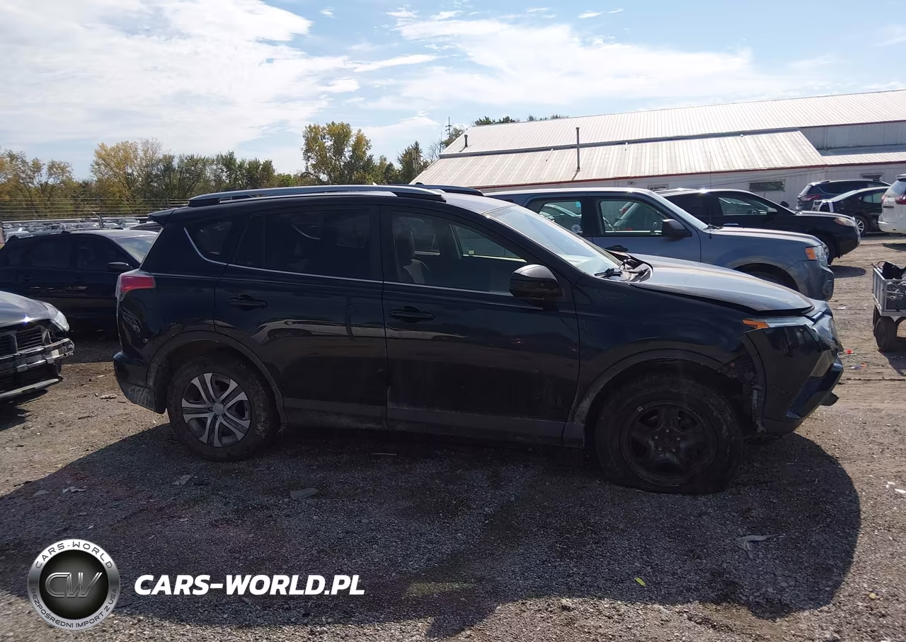 2018 Toyota Rav4 Le VIN:JTMBFREV7JD225607 - 13