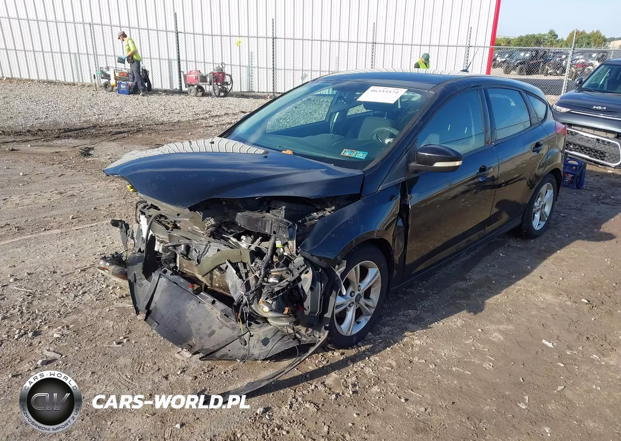 2014 Ford Focus Se VIN:1FADP3K21EL400464 - 2