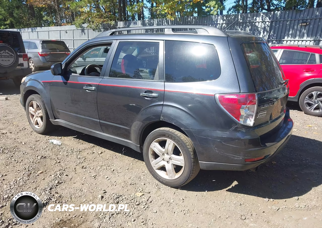 2010 Subaru Forester 2.5X Premium VIN:JF2SH6CC7AH755306 - 3