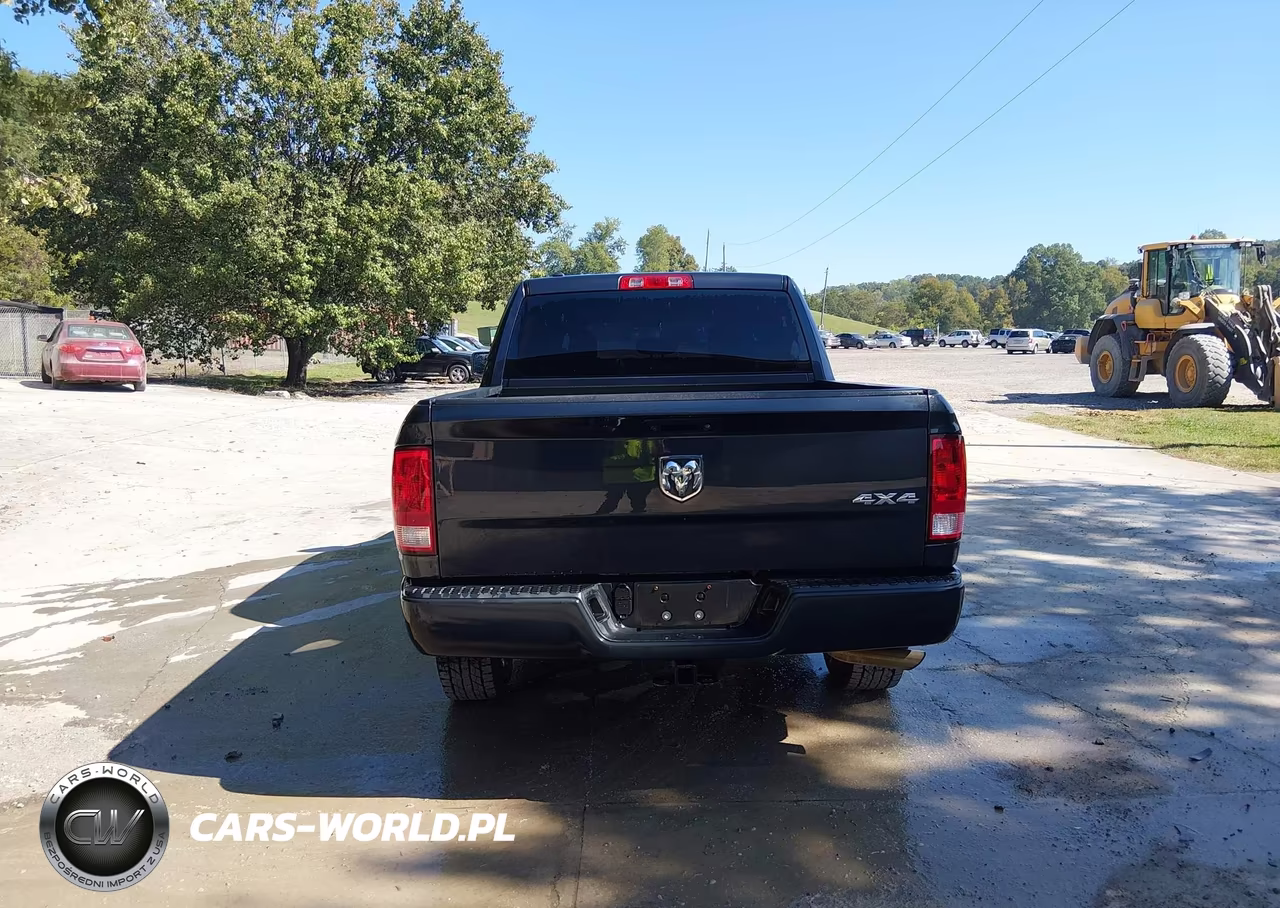 2018 Ram 1500 Tradesman 4X4 5'7 Box VIN:1C6RR7KT0JS306772 - 17