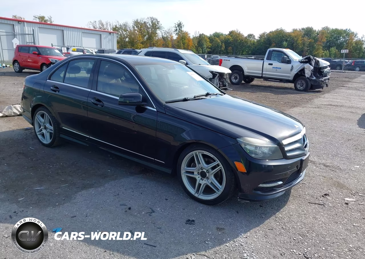 2011 Mercedes-Benz C 300 Luxury-Sport