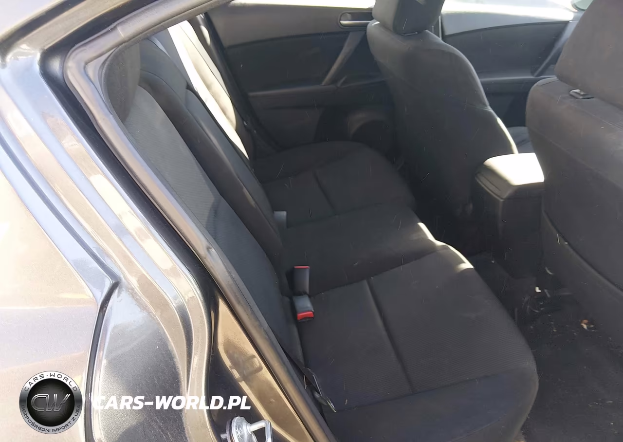2011 Mazda Mazda3 I Touring VIN:JM1BL1VG0B1436498 - 8