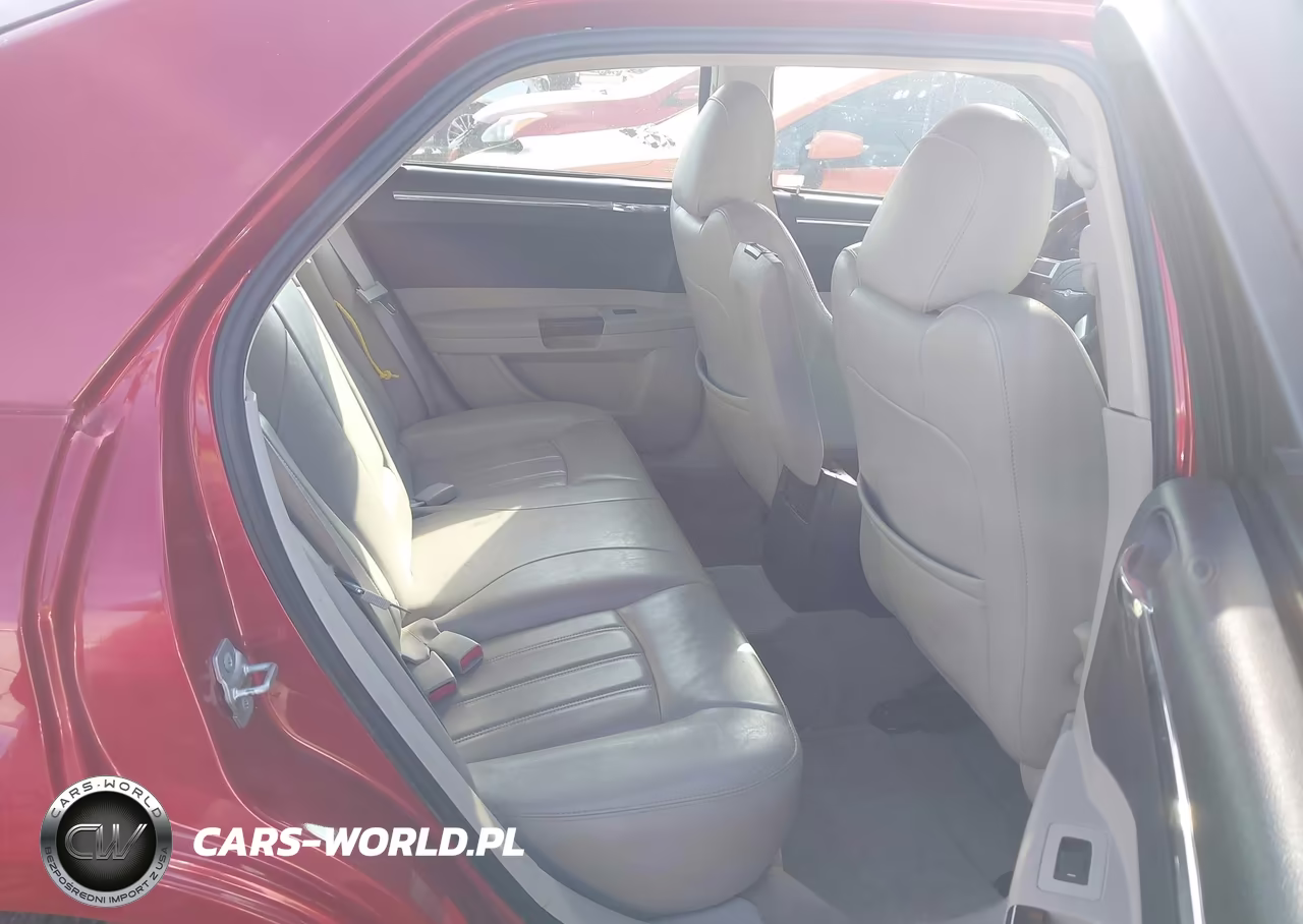 2007 Chrysler 300C VIN:2C3LA63H87H786669 - 8