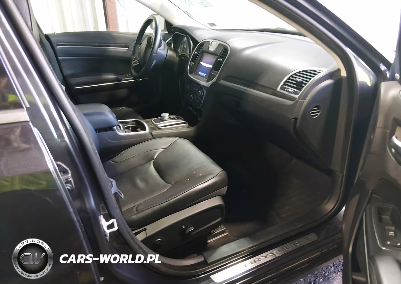 2018 Chrysler 300 Limited Awd VIN:2C3CCAKG6JH268234 - 5