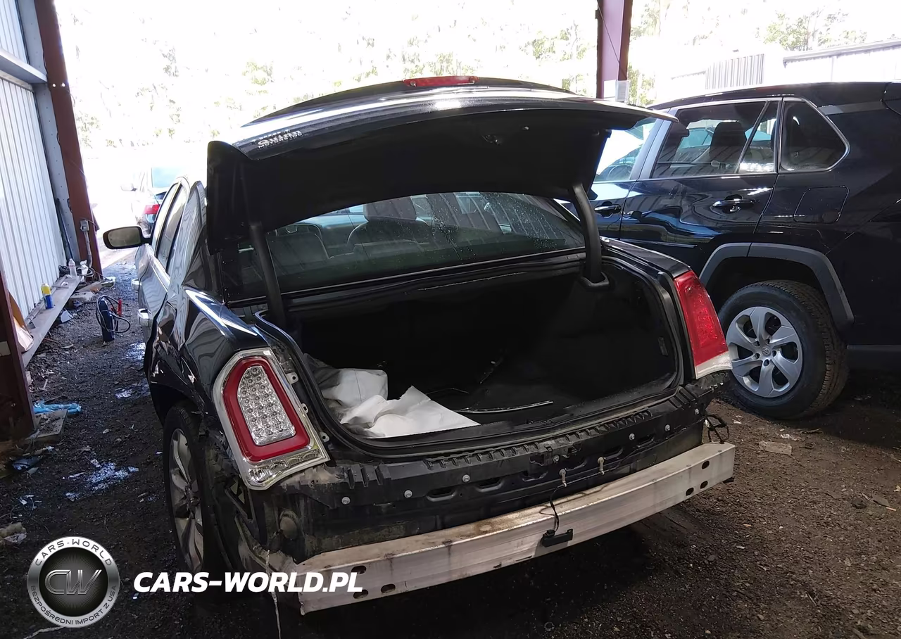 2018 Chrysler 300 Limited Awd VIN:2C3CCAKG6JH268234 - 6