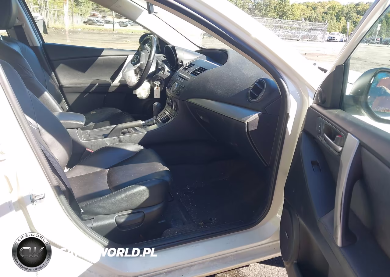 2010 Mazda Mazda3 S Grand Touring VIN:JM1BL1S62A1343881 - 5