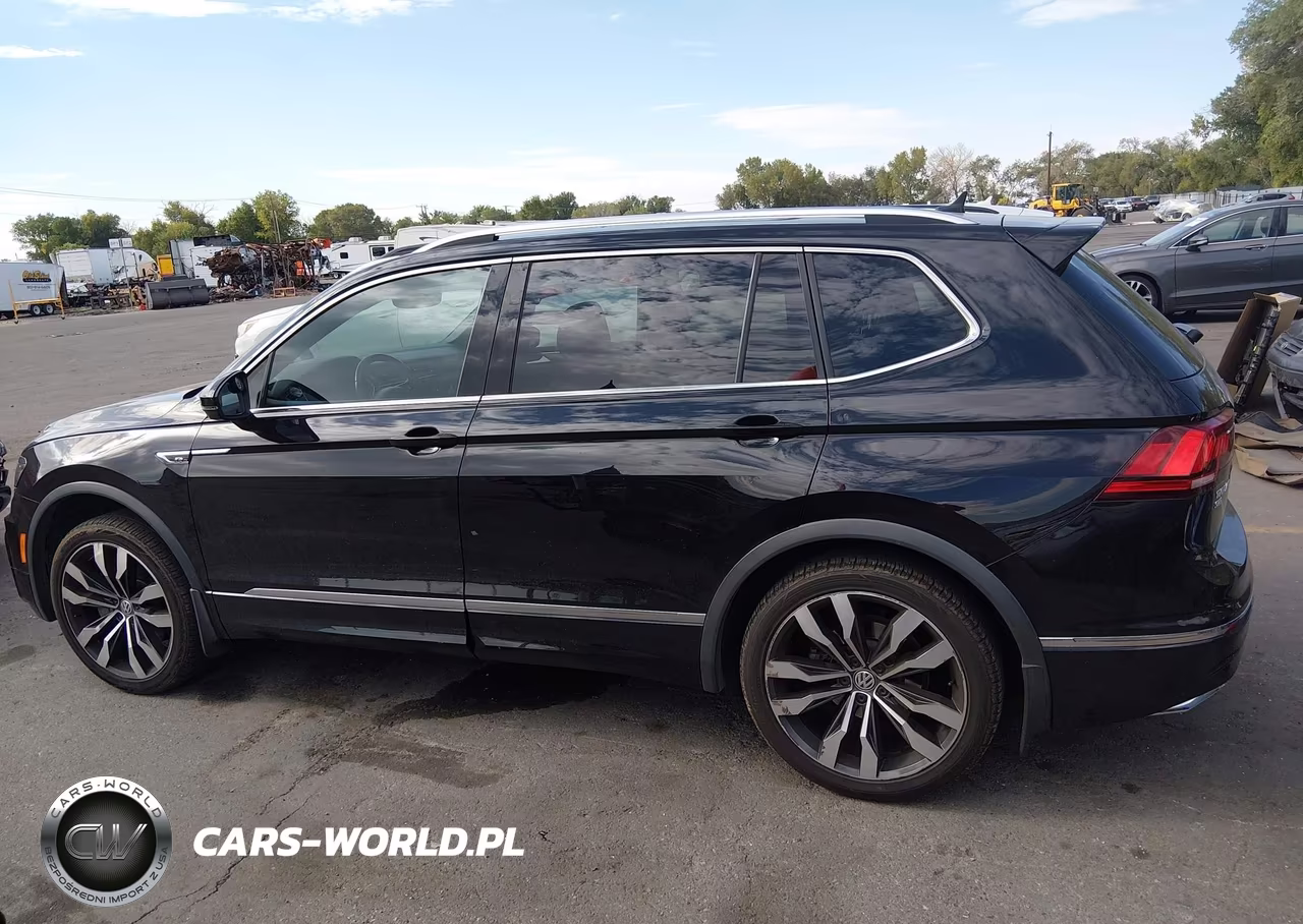 2019 Volkswagen Tiguan 2.0T Sel Premium-2.0T Sel Premium R-Line VIN:3VV4B7AX9KM189801 - 14