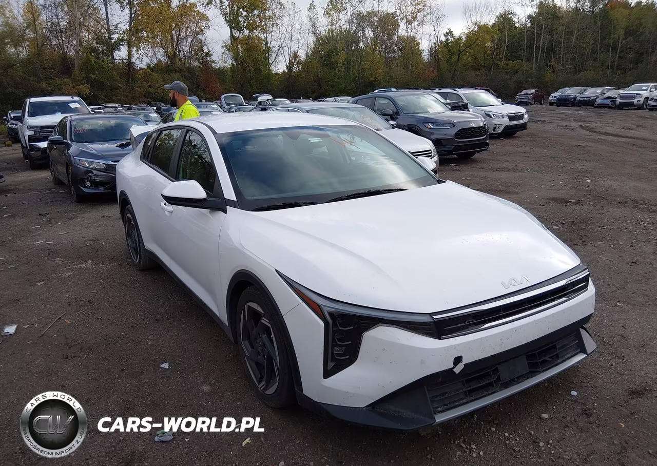 2025 Kia K4 Ex