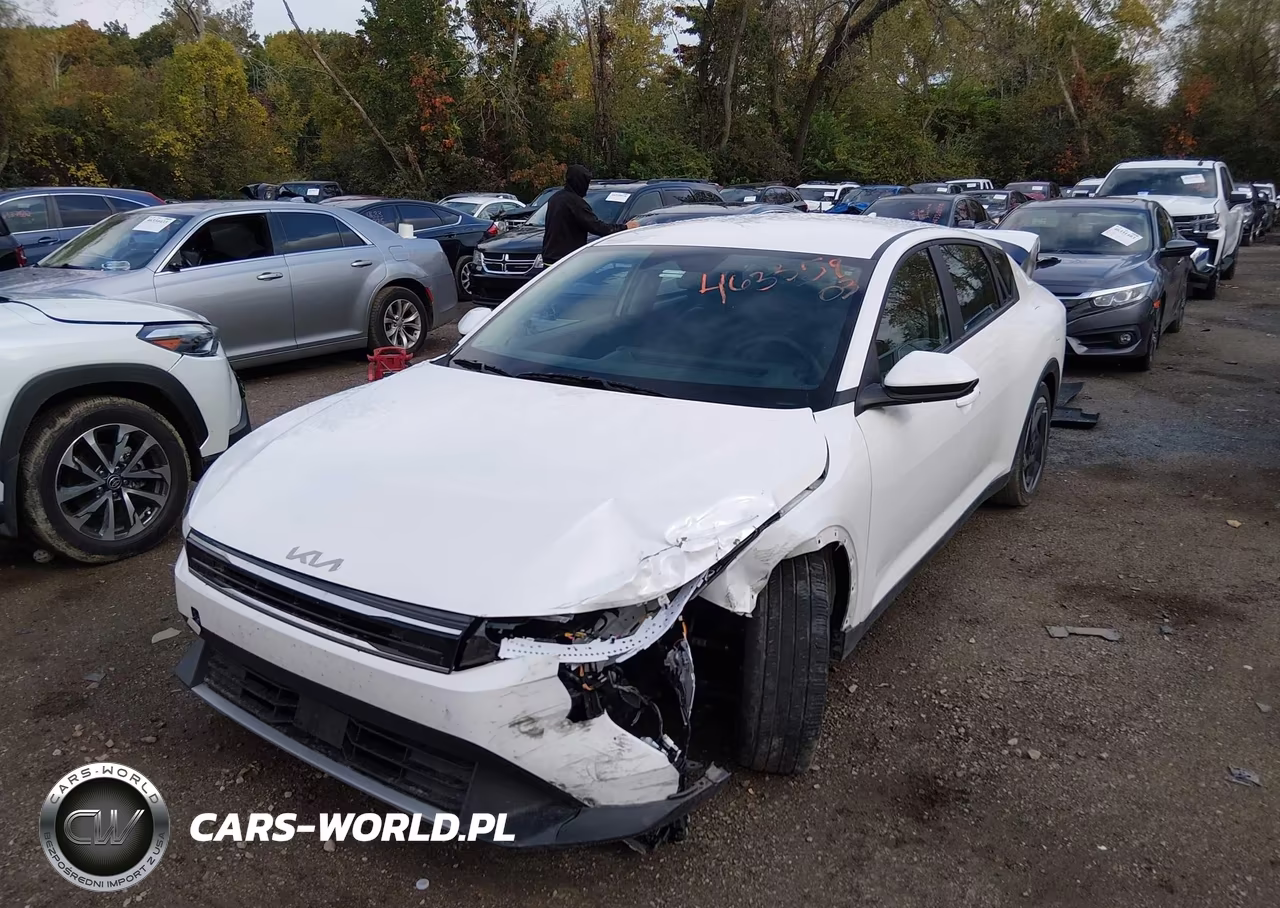 2025 Kia K4 Ex VIN:3KPFU4DE5SE057929 - 2