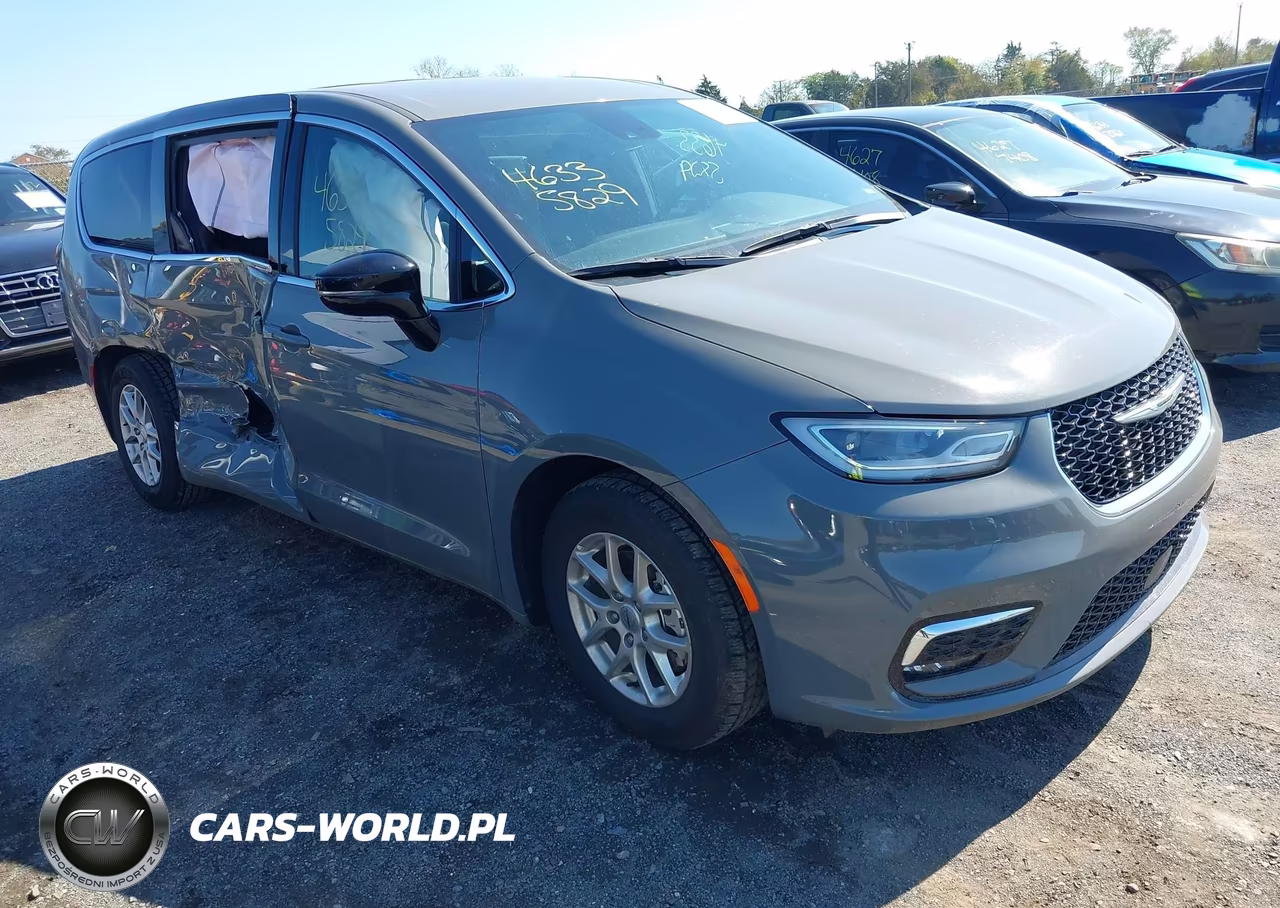 2025 Chrysler Pacifica Select