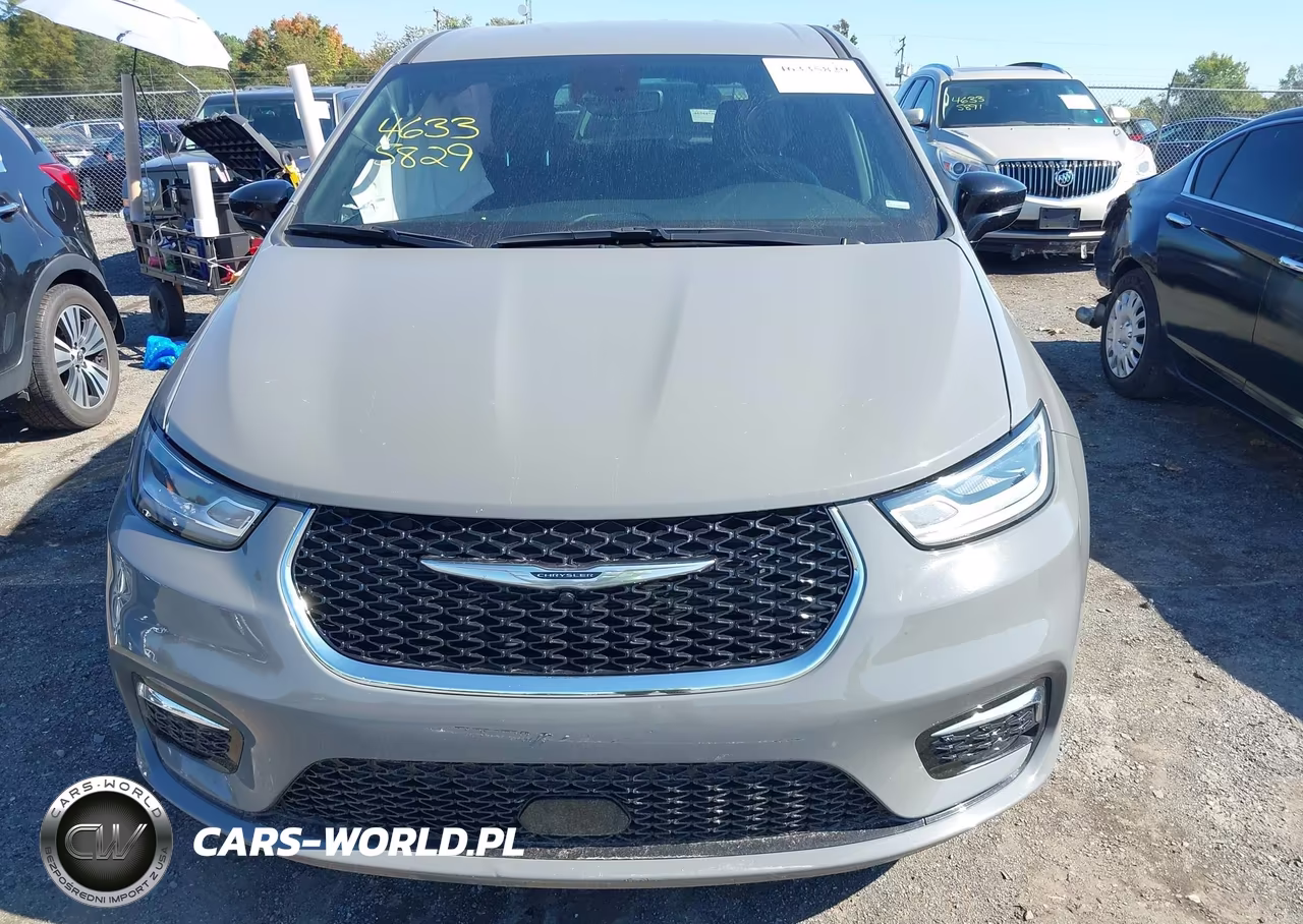 2025 Chrysler Pacifica Select VIN:2C4RC1BG6SR569832 - 12