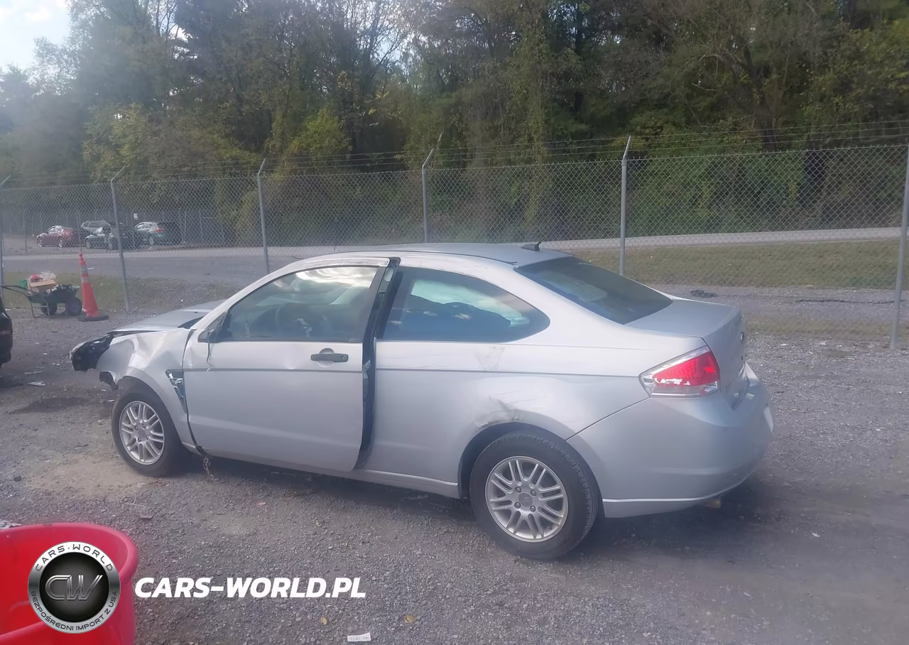 2008 Ford Focus Se-Ses VIN:1FAHP33NX8W247967 - 14