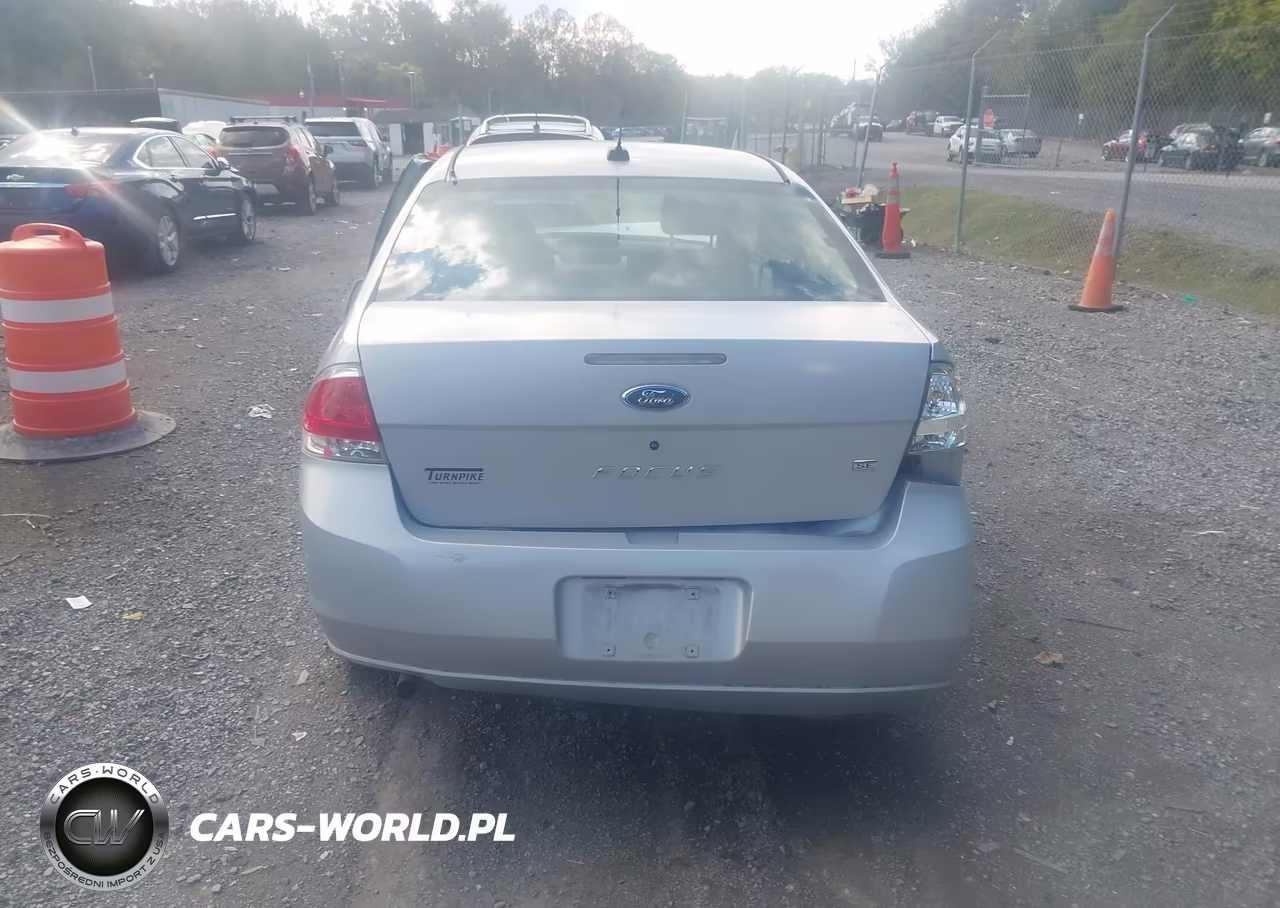 2008 Ford Focus Se-Ses VIN:1FAHP33NX8W247967 - 16