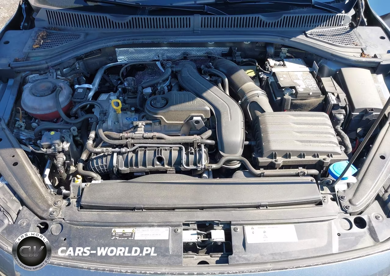 2025 Volkswagen Jetta 1.5T Sport VIN:3VWBX7BU6SM012714 - 10