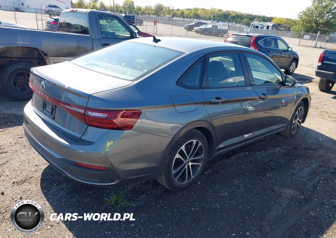 2025 Volkswagen Jetta 1.5T Sport VIN:3VWBX7BU6SM012714 - 4