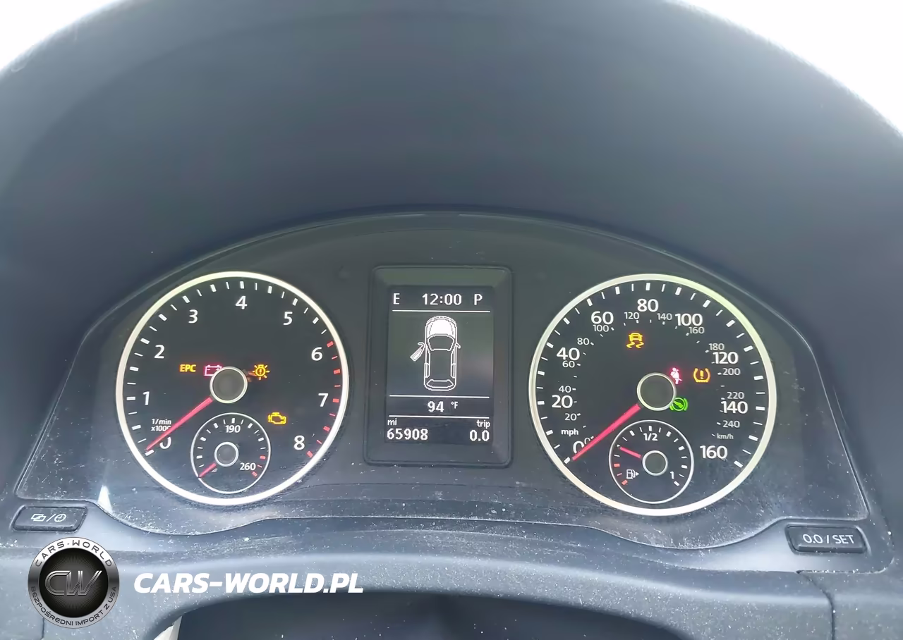 2017 Volkswagen Tiguan 2.0T Wolfsburg Edition VIN:WVGSV7AX4HK016549 - 7