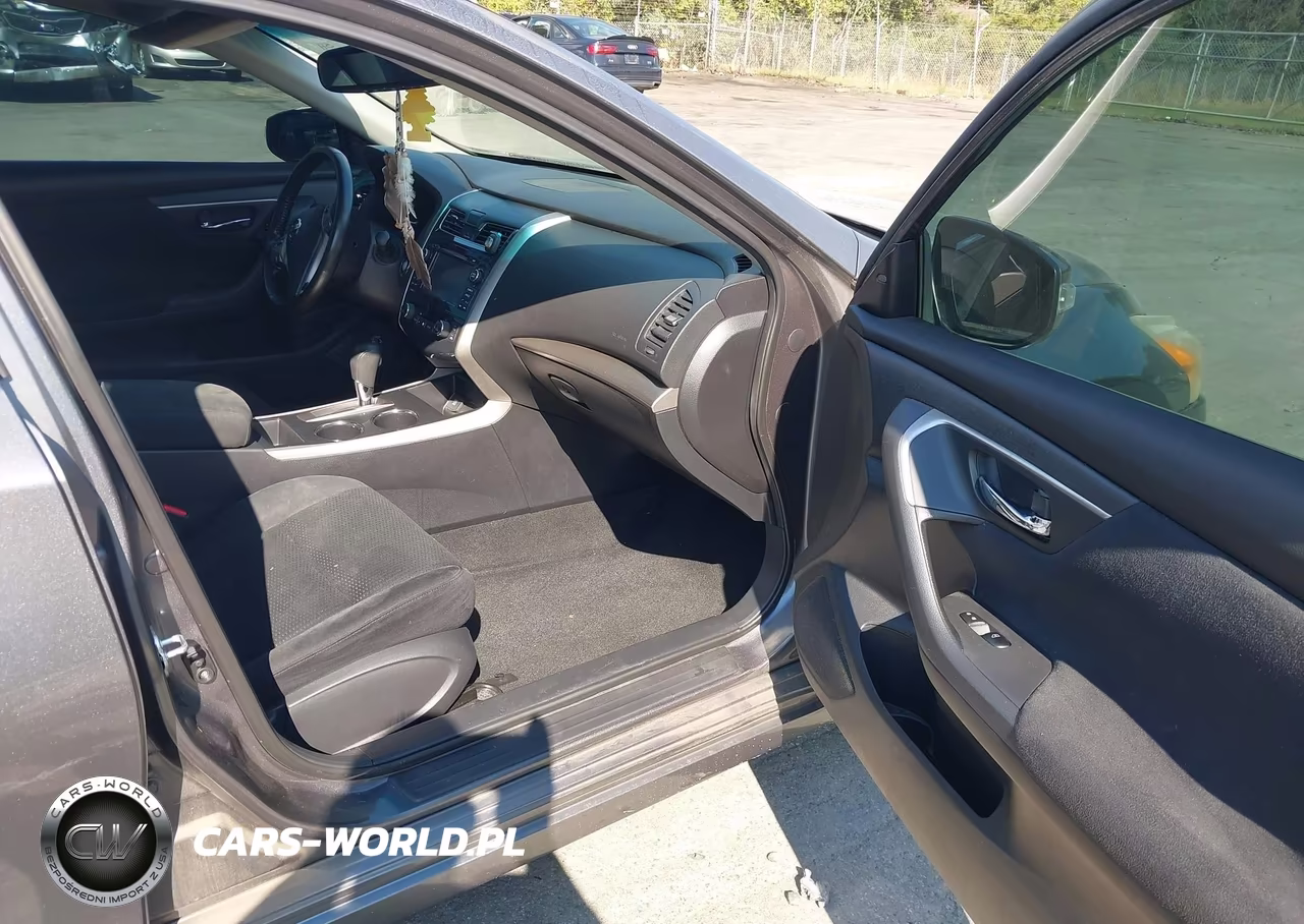 2015 Nissan Altima 2.5-S-Sv-Sl VIN:1N4AL3AP4FC143555 - 5