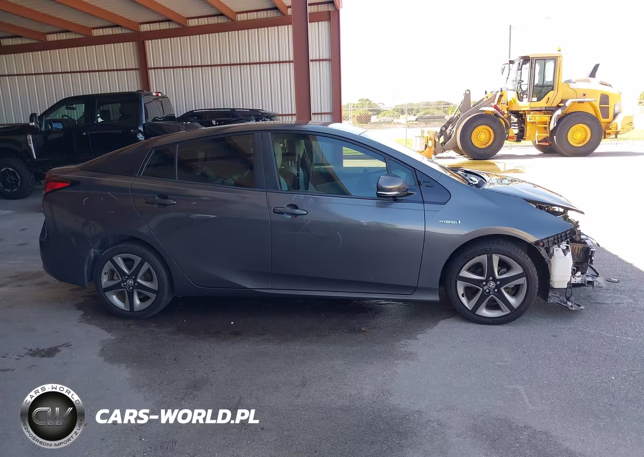 2019 Toyota Prius Limited VIN:JTDKARFU3K3088662 - 14