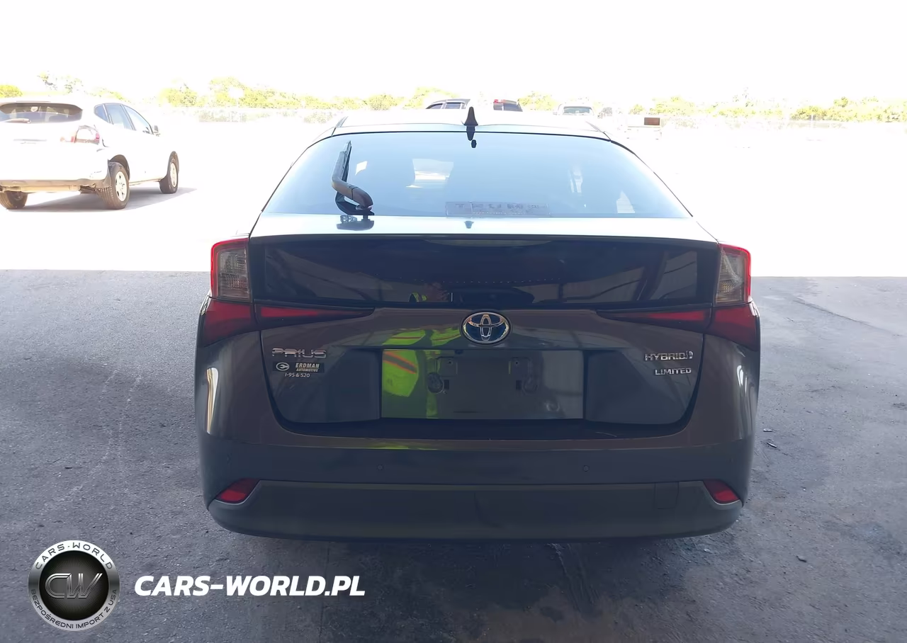 2019 Toyota Prius Limited VIN:JTDKARFU3K3088662 - 17