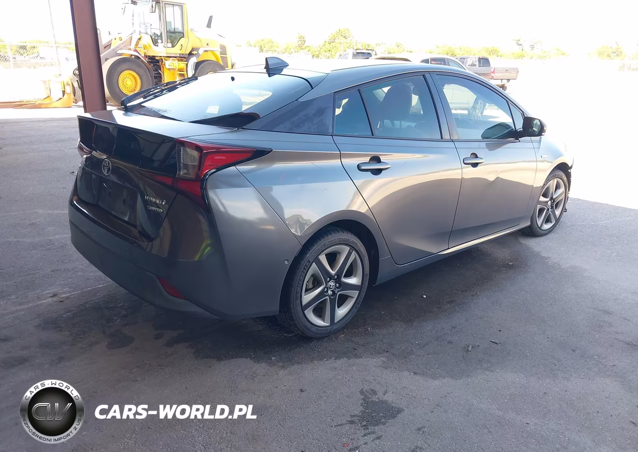 2019 Toyota Prius Limited VIN:JTDKARFU3K3088662 - 4