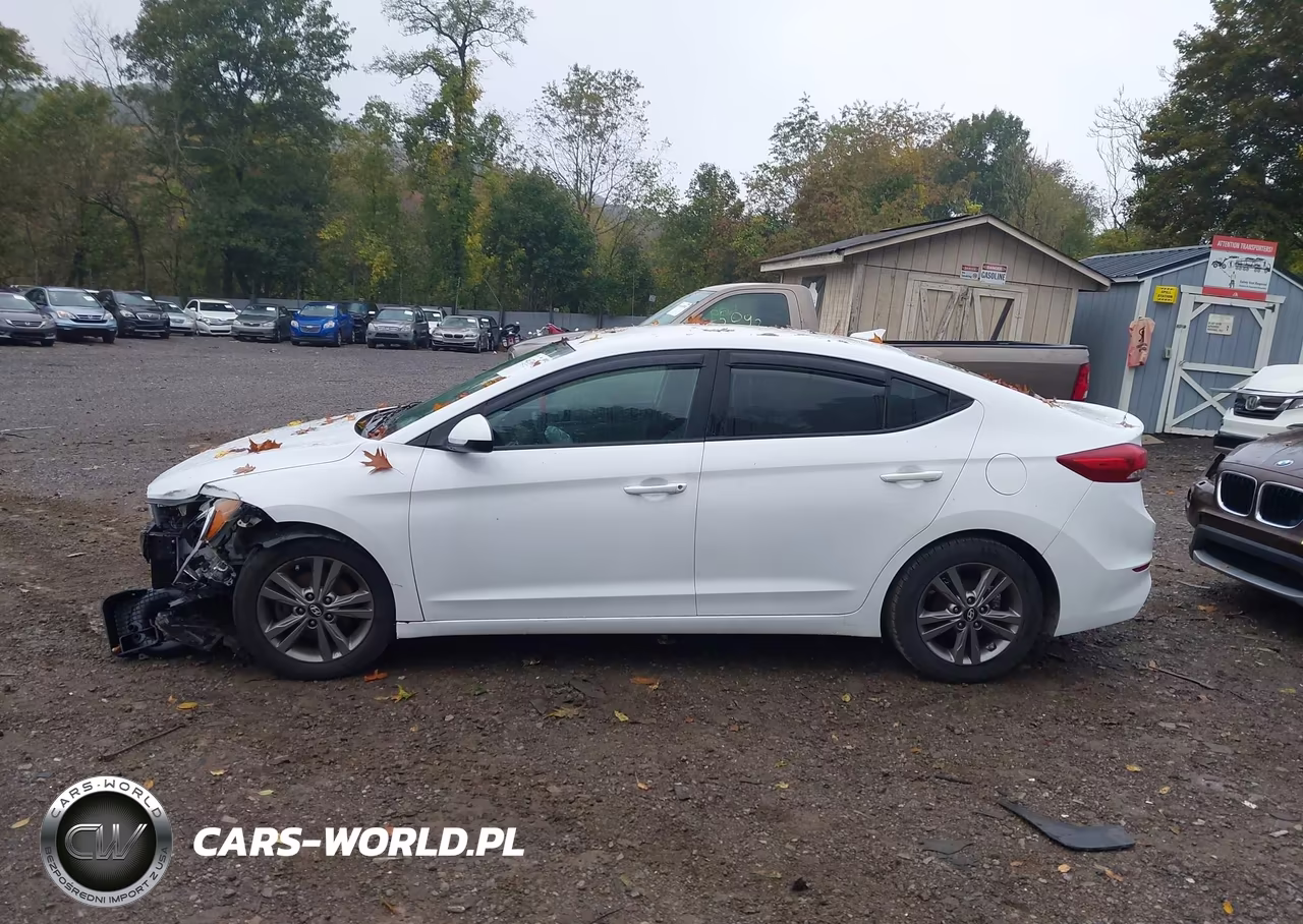 2017 Hyundai Elantra Se VIN:5NPD84LF4HH129679 - 14