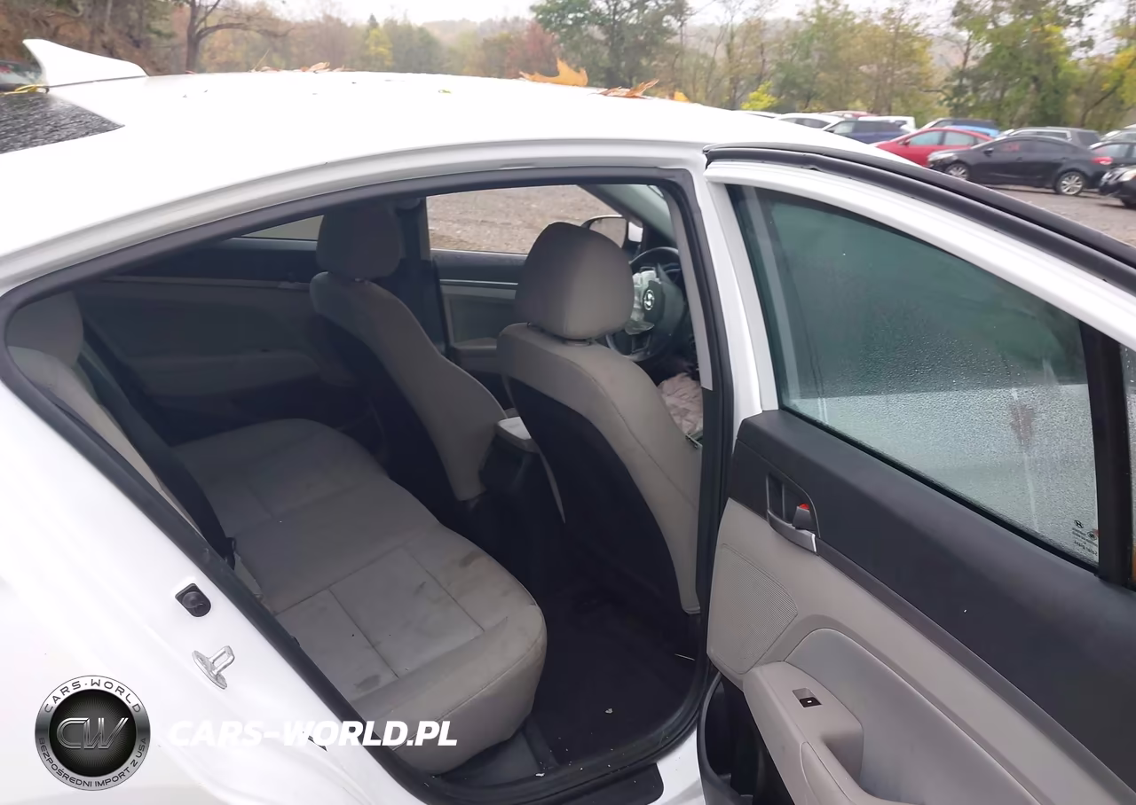 2017 Hyundai Elantra Se VIN:5NPD84LF4HH129679 - 8