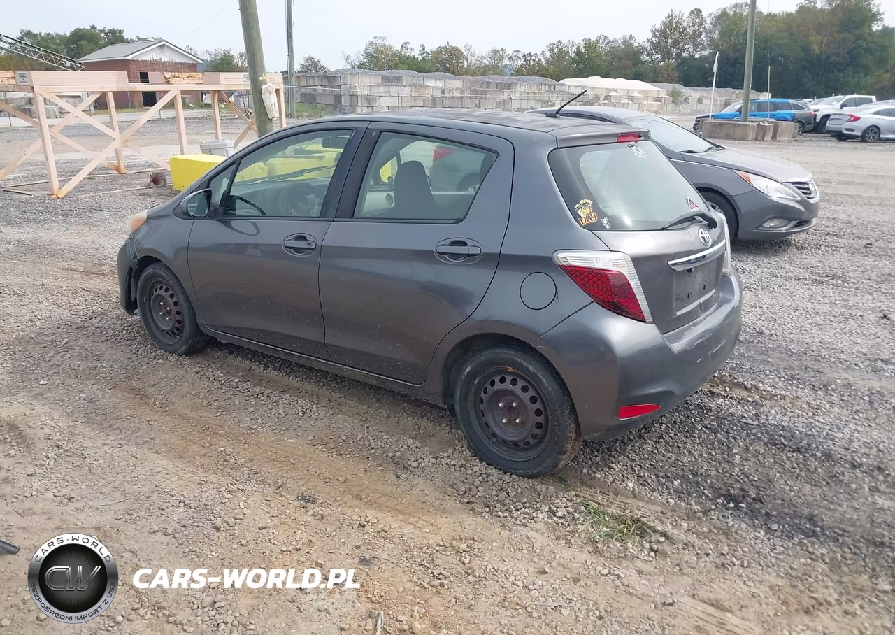 2013 Toyota Yaris Le VIN:JTDKTUD34DD543989 - 3
