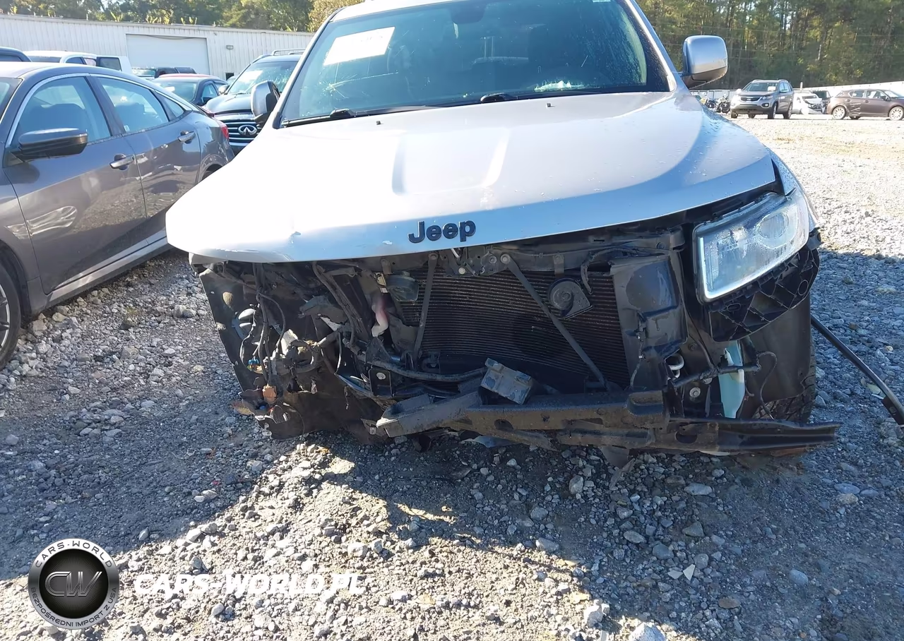 2014 Jeep Grand Cherokee Laredo VIN:1C4RJFAGXEC391831 - 6