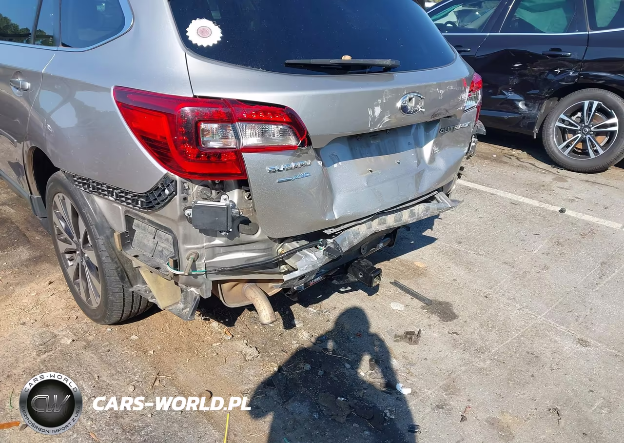2015 Subaru Outback 2.5I Limited VIN:4S4BSBLC8F3332761 - 17