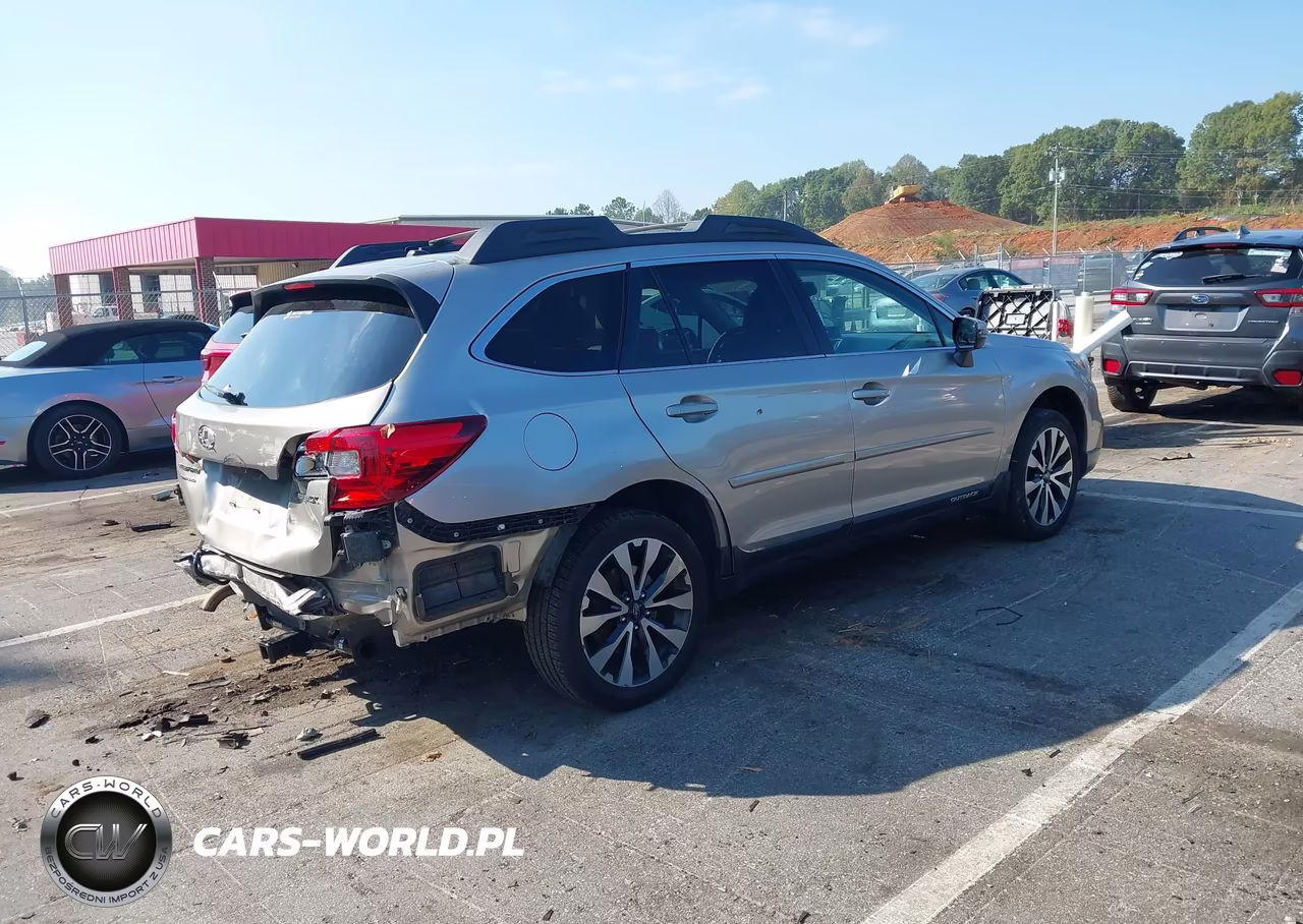 2015 Subaru Outback 2.5I Limited VIN:4S4BSBLC8F3332761 - 4