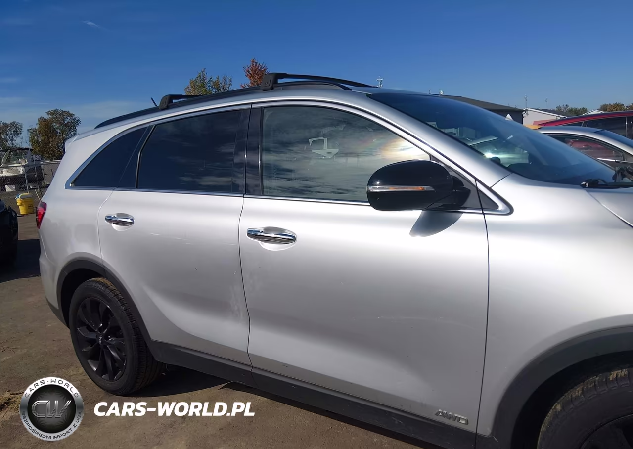 2020 Kia Sorento 3.3L S VIN:5XYPGDA50LG648254 - 13