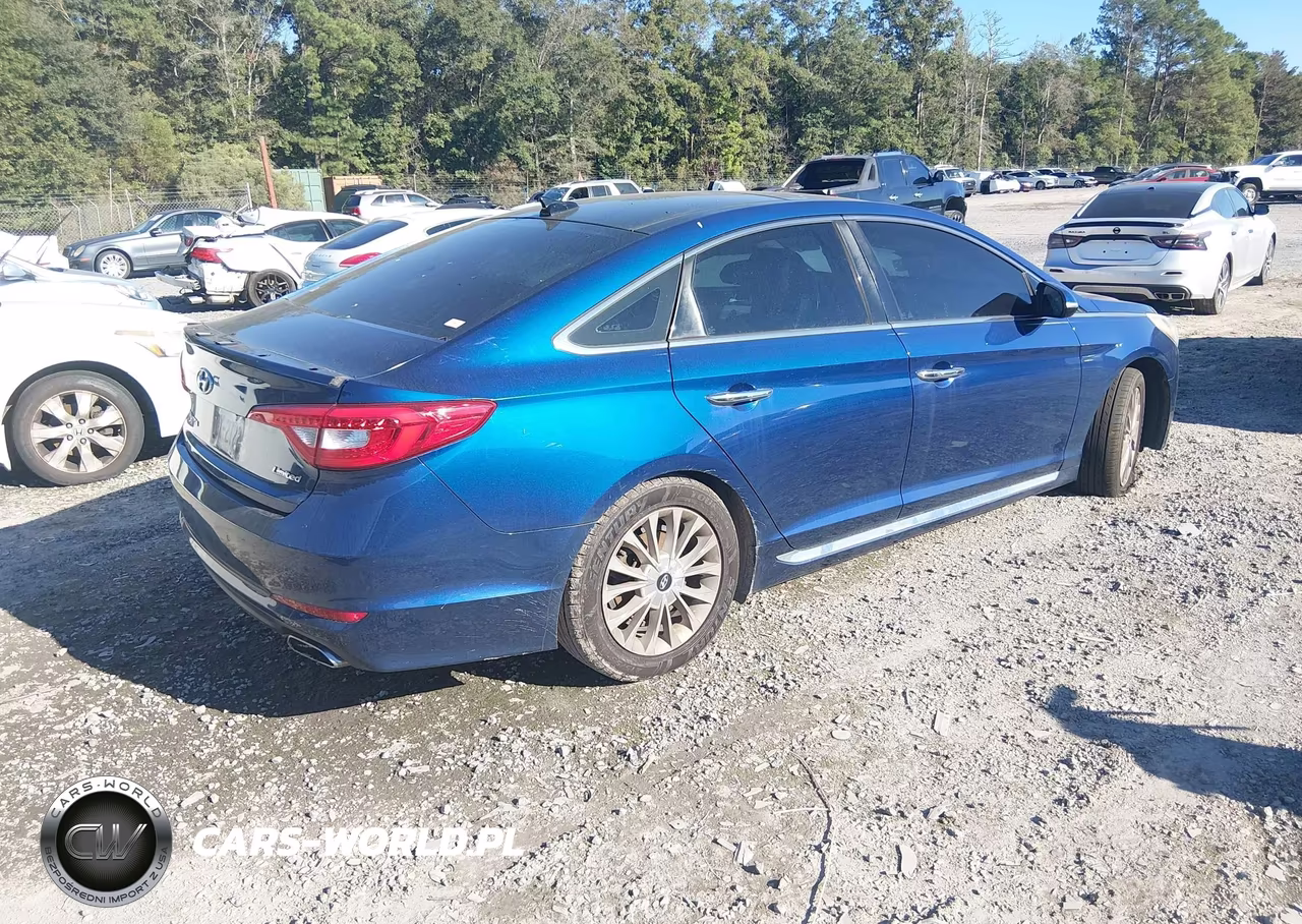 2015 Hyundai Sonata Limited VIN:5NPE34AFXFH018668 - 4