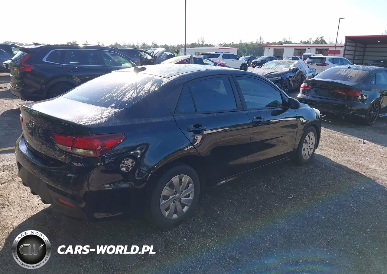 2018 Kia Rio Lx-S VIN:3KPA24ABXJE098002 - 4