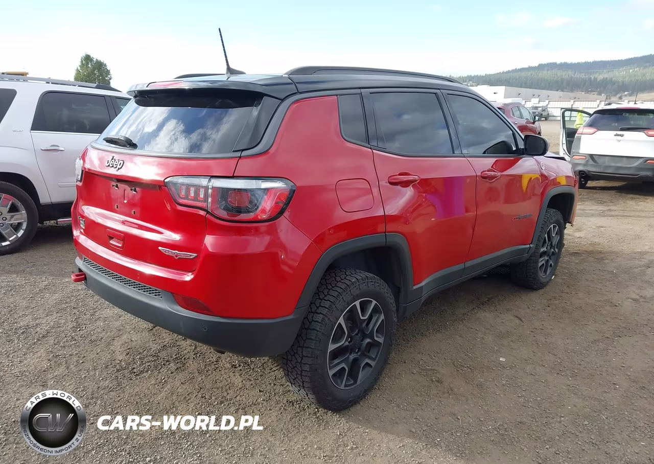 2018 Jeep Compass Trailhawk 4X4 VIN:3C4NJDDB0JT482625 - 4
