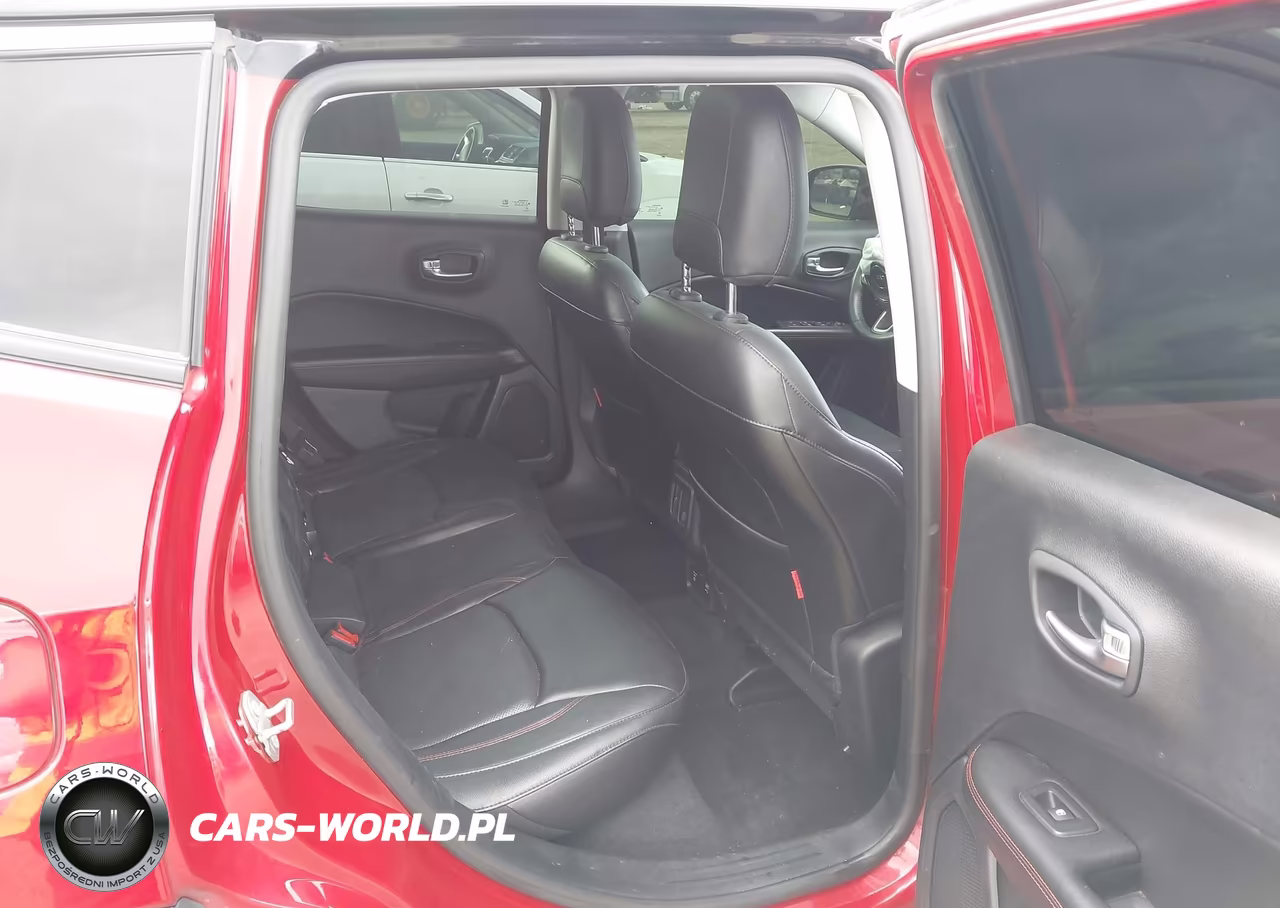 2018 Jeep Compass Trailhawk 4X4 VIN:3C4NJDDB0JT482625 - 8