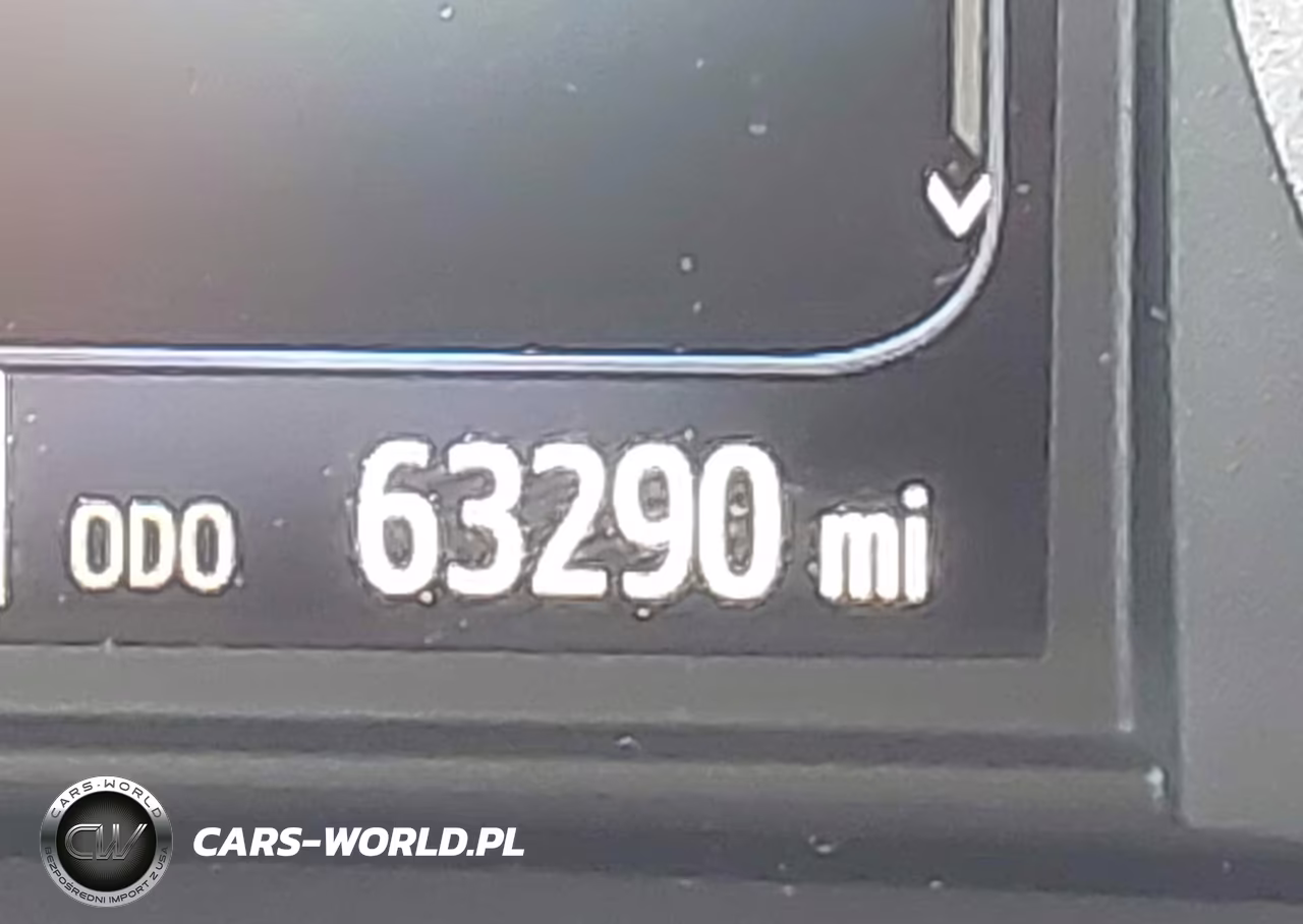 2018 Toyota Sienna Le 8 Passenger VIN:5TDKZ3DC6JS954674 - 15