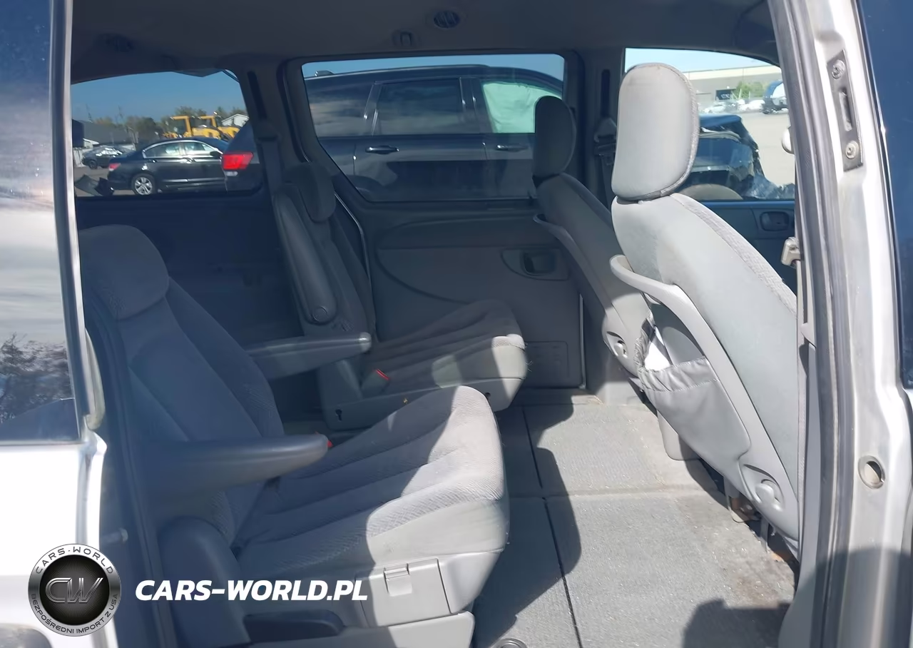 2005 Dodge Grand Caravan Se VIN:1D4GP24R15B337595 - 8
