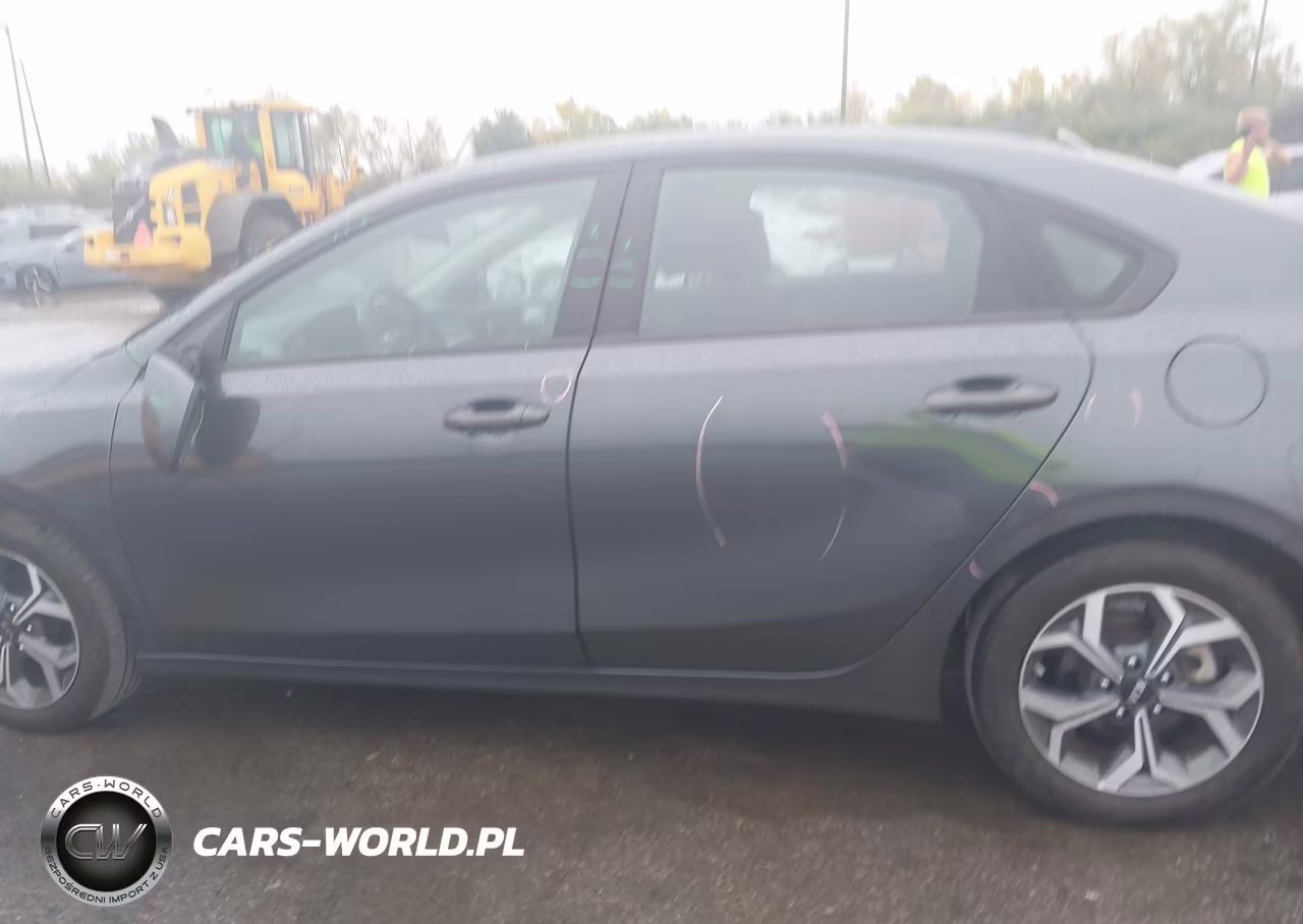 2021 Kia Forte Lxs VIN:3KPF24AD4ME413243 - 14