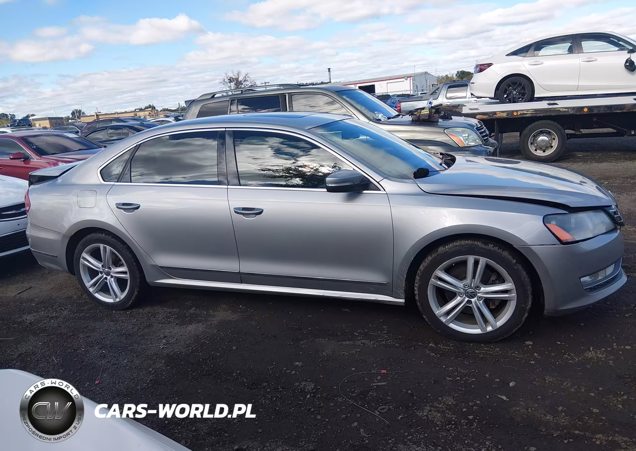2013 Volkswagen Passat 2.0L Tdi Sel Premium VIN:1VWCN7A35DC047140 - 13