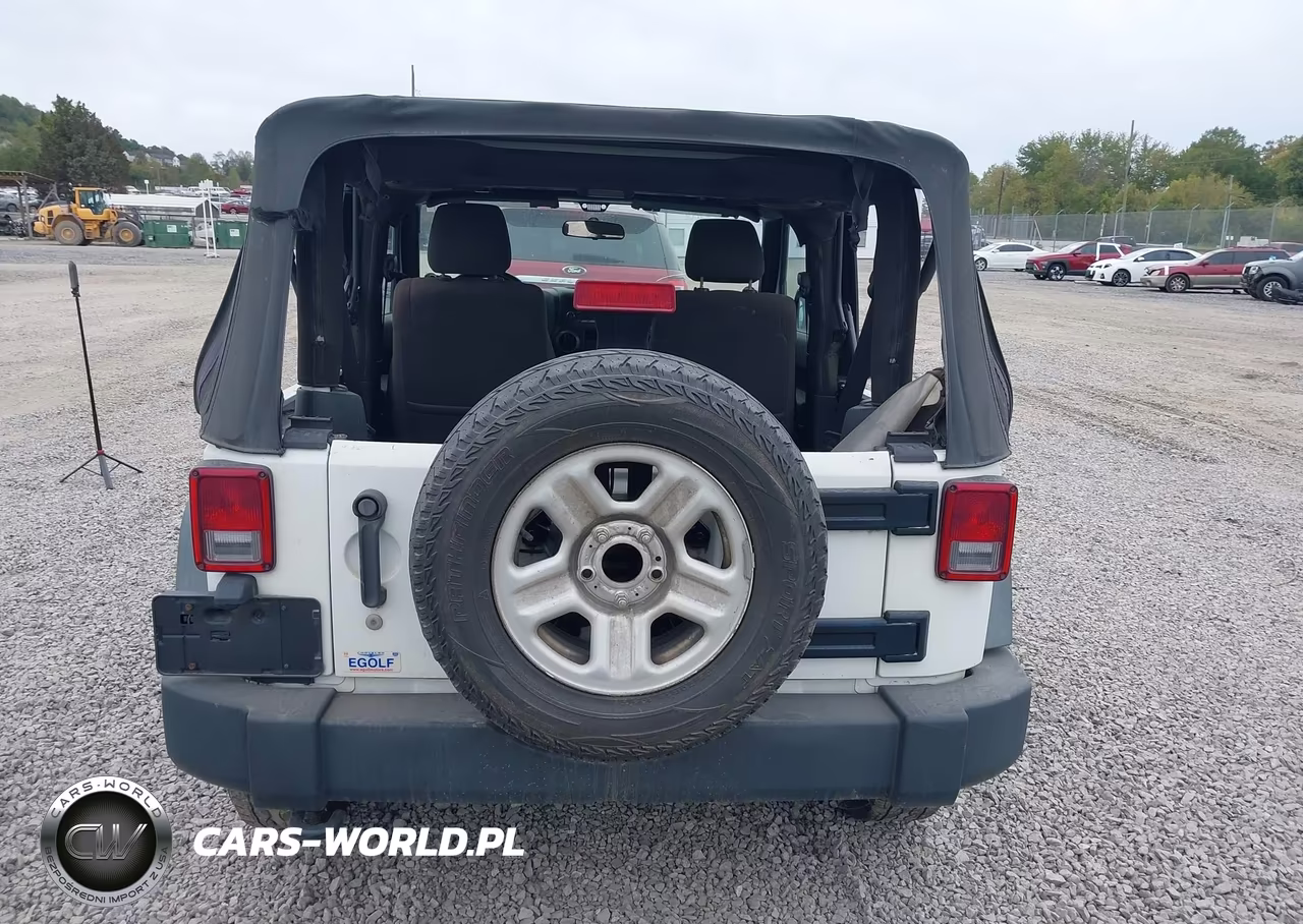 2011 Jeep Wrangler Sport VIN:1J4AA2D14BL577819 - 16