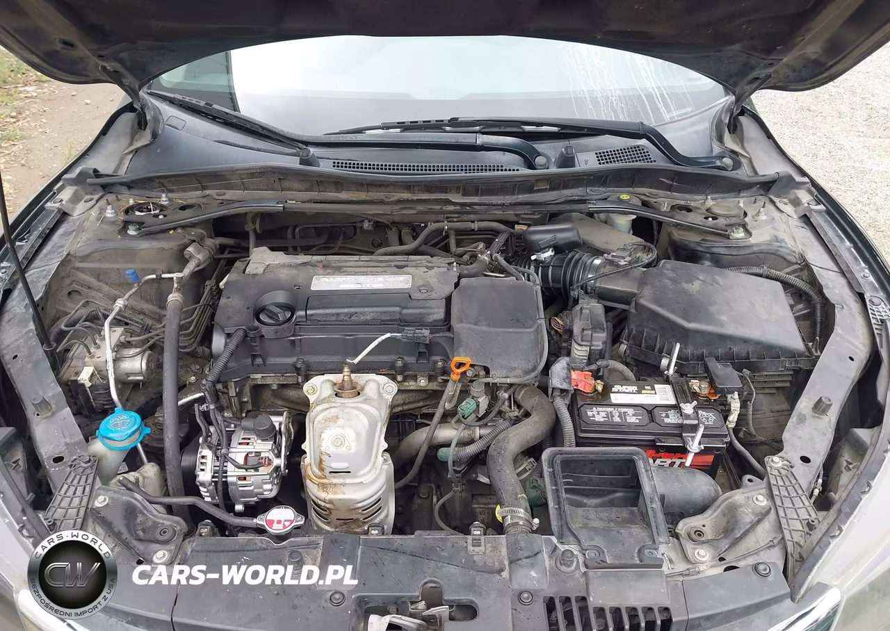 2015 Honda Accord Sport VIN:1HGCR2F52FA002693 - 10