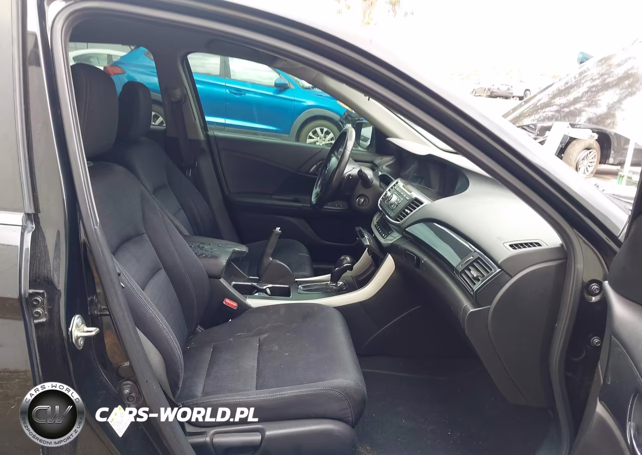 2015 Honda Accord Sport VIN:1HGCR2F52FA002693 - 5