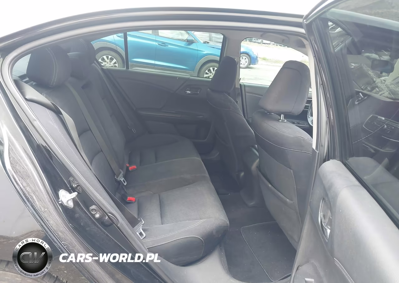 2015 Honda Accord Sport VIN:1HGCR2F52FA002693 - 8